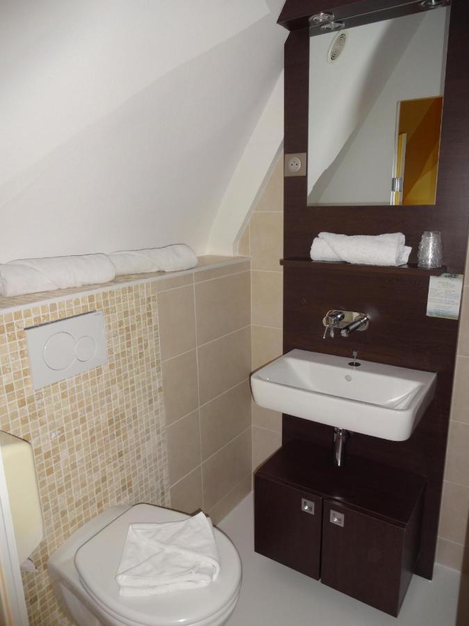 Hotel La Champagne Ardenne Cabourg Ngoại thất bức ảnh